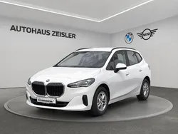 Alpinweiß uni Gebraucht 2023 BMW 218 Active Tourer Van / Kleinbus | 28.480 € (Guter Preis)