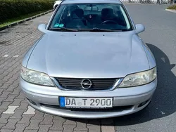 Silber Gebraucht 1999 Opel Vectra Limousine | 1.800 € (Fairer Preis)