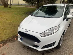 Weiß Gebraucht 2016 Ford Fiesta SYNC Edition Kleinwagen | 6.100 € (Guter Preis)