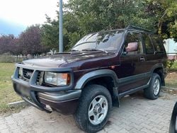 Violet Gebraucht 1995 Opel Monterey SUV | 4.900 €
