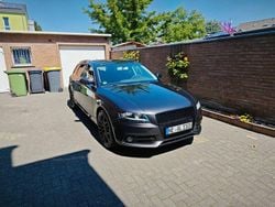 Grau Gebraucht 2010 Audi A4 Ambiente Kombi | 4.800 € (Guter Preis)