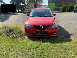 Rot Gebraucht 2006 Mazda 3 Exclusive Limousine | 2.999 € (Guter Preis)