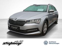 Brillantsilber metallic Gebraucht 2022 Skoda Superb Ambition Kombi | 23.670 € (Guter Preis)