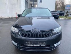 Schwarz Gebraucht 2014 Skoda Rapid Kombi | 4.900 €