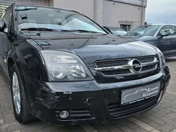 Schwarz Gebraucht 2005 Opel Vectra Edition Kombi | 1.980 € (Fairer Preis)