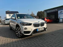 Weiß Gebraucht 2017 BMW X1 SUV | 11.999 € (Etwas zu teuer)