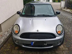 Silber Gebraucht 2006 Mini Cooper Kleinwagen | 1.800 € (Guter Preis)