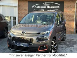 Grau Gebraucht 2020 Citroën Berlingo XTR Van / Kleinbus | 20.499 € (Fairer Preis)