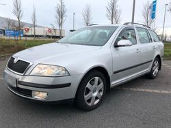 Silber Gebraucht 2007 Skoda Octavia Kombi | 3.950 € (Teuer)