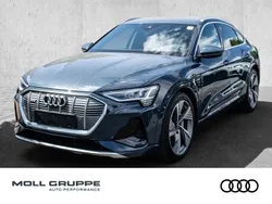 Plasmablau metallic Gebraucht 2022 Audi e-tron Sportback S-Line SUV | 37.980 € (Superpreis)