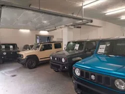 Grau Gebraucht 2019 Suzuki Jimny Comfort+ SUV | 42.303 €