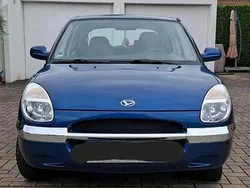 Blau Gebraucht 1999 Daihatsu Sirion Kleinwagen | 1.900 €