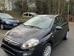 Schwarz Gebraucht 2010 Fiat Punto Evo Kleinwagen | 3.649 € (Fairer Preis)