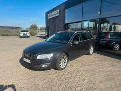 Schwarz Gebraucht 2015 Volvo V70 Summum Kombi | 6.500 € (Etwas zu teuer)