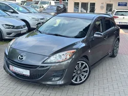 Grau Gebraucht 2011 Mazda 3 Active Plus Limousine | 6.500 € (Etwas zu teuer)