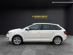 Weiß Gebraucht 2014 Skoda Rapid Active Kombi | 7.499 € (Fairer Preis)