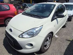 Weiß Gebraucht 2015 Ford Ka Ambiente Kleinwagen | 2.950 € (Etwas zu teuer)