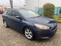 Blau Gebraucht 2017 Ford Focus Trend Limousine | 5.999 € (Fairer Preis)
