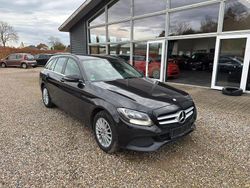 Schwarz Gebraucht 2015 Mercedes C220 Limousine | 8.000 € (Teuer)