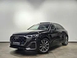 Mythosschwarz metall (metallic) Gebraucht 2024 Audi Q8 Ambiente SUV | 76.249 € (Etwas zu teuer)