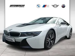Weiß Gebraucht 2015 BMW i8 Sport Line Coupé | 56.850 € (Fairer Preis)