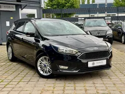 Schwarz Gebraucht 2018 Ford Focus Cool & Connect Limousine | 9.970 € (Guter Preis)