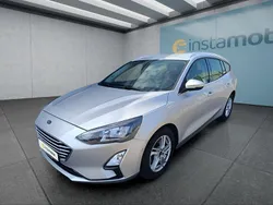 Silber Gebraucht 2022 Ford Focus Kombi | 16.949 € (Superpreis)