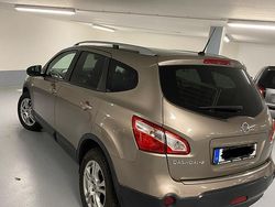 Braun Gebraucht 2012 Nissan Qashqai SUV | 11.500 €
