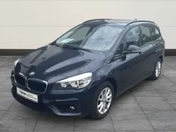 Blau Gebraucht 2018 BMW 218 Gran Tourer Advantage Van / Kleinbus | 19.990 € (Etwas zu teuer)