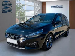Abyss black / mic Gebraucht 2023 Hyundai i30 Trend Kombi | 23.490 € (Teuer)