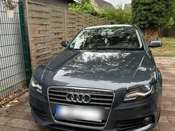 Blau Gebraucht 2009 Audi A4 Comfort Limousine | 6.200 € (Guter Preis)