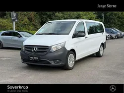 Weiß Gebraucht 2022 Mercedes Vito Van / Kleinbus | 35.569 € (Etwas zu teuer)