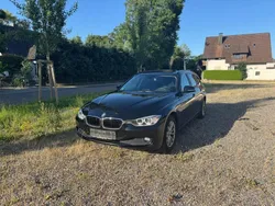 Schwarz Gebraucht 2014 BMW 318 Sport Line Kombi | 6.800 € (Superpreis)