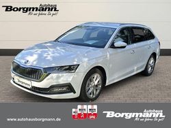 Weiß Gebraucht 2022 Skoda Octavia Style Kombi | 25.480 € (Fairer Preis)