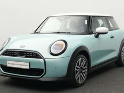 Grün Gebraucht 2024 Mini Cooper Classic Kleinwagen | 25.779 € (Fairer Preis)