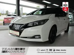 Weiß Gebraucht 2024 Nissan Leaf N-Connecta Kleinwagen | 23.990 €
