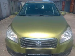 Grün Gebraucht 2015 Suzuki SX4 S-Cross Comfort+ SUV | 11.900 € (Guter Preis)