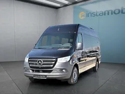 Schwarz Gebraucht 2023 Mercedes Sprinter Van | 57.899 €