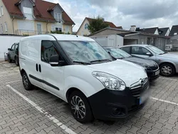 Weiß Gebraucht 2012 Opel Combo Van / Kleinbus | 3.800 € (Superpreis)
