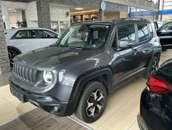 Grau Gebraucht 2019 Jeep Renegade Trailhawk SUV | 19.400 € (Teuer)