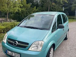Gebraucht 2003 Opel Meriva Essentia Van / Kleinbus | 950 € (Guter Preis)