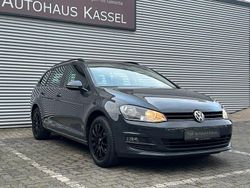 Grau Gebraucht 2015 VW Golf VII Kombi | 9.990 € (Fairer Preis)
