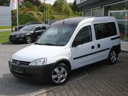 Weiß Gebraucht 2007 Opel Combo Van / Kleinbus | 2.990 € (Etwas zu teuer)