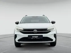 Pure white Neu 2025 VW Taigo Goal SUV | 25.362 € (Fairer Preis)
