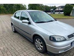 Silber Gebraucht 2004 Opel Astra Limousine | 2.750 € (Fairer Preis)