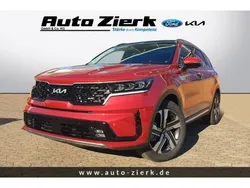 Cr5) runwayrot met. (rot Gebraucht 2023 Kia Sorento Spirit SUV | 49.490 € (Etwas zu teuer)