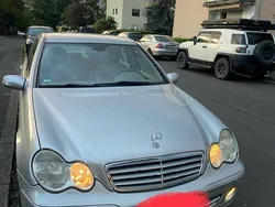 Grau Gebraucht 2007 Mercedes C200 Limousine | 6.200 € (Guter Preis)