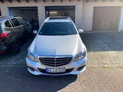 Silber Gebraucht 2015 Mercedes E220 Edition Limousine | 14.500 € (Fairer Preis)