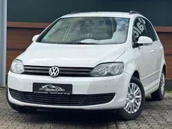 Weiß Gebraucht 2009 VW Golf Plus Cross Comfortline Van / Kleinbus | 3.980 € (Fairer Preis)