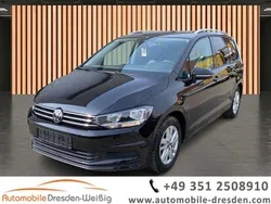 Schwarz Gebraucht 2024 VW Touran Comfortline Van / Kleinbus | 32.980 € (Fairer Preis)
